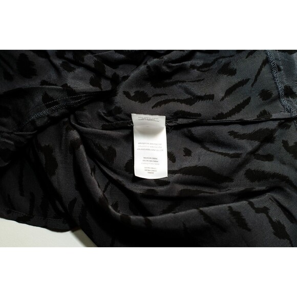 RAILS Hillary Ash Cheetah Wild Cat Animal Print High Low Surplice Top XS - Picture 6 of 9